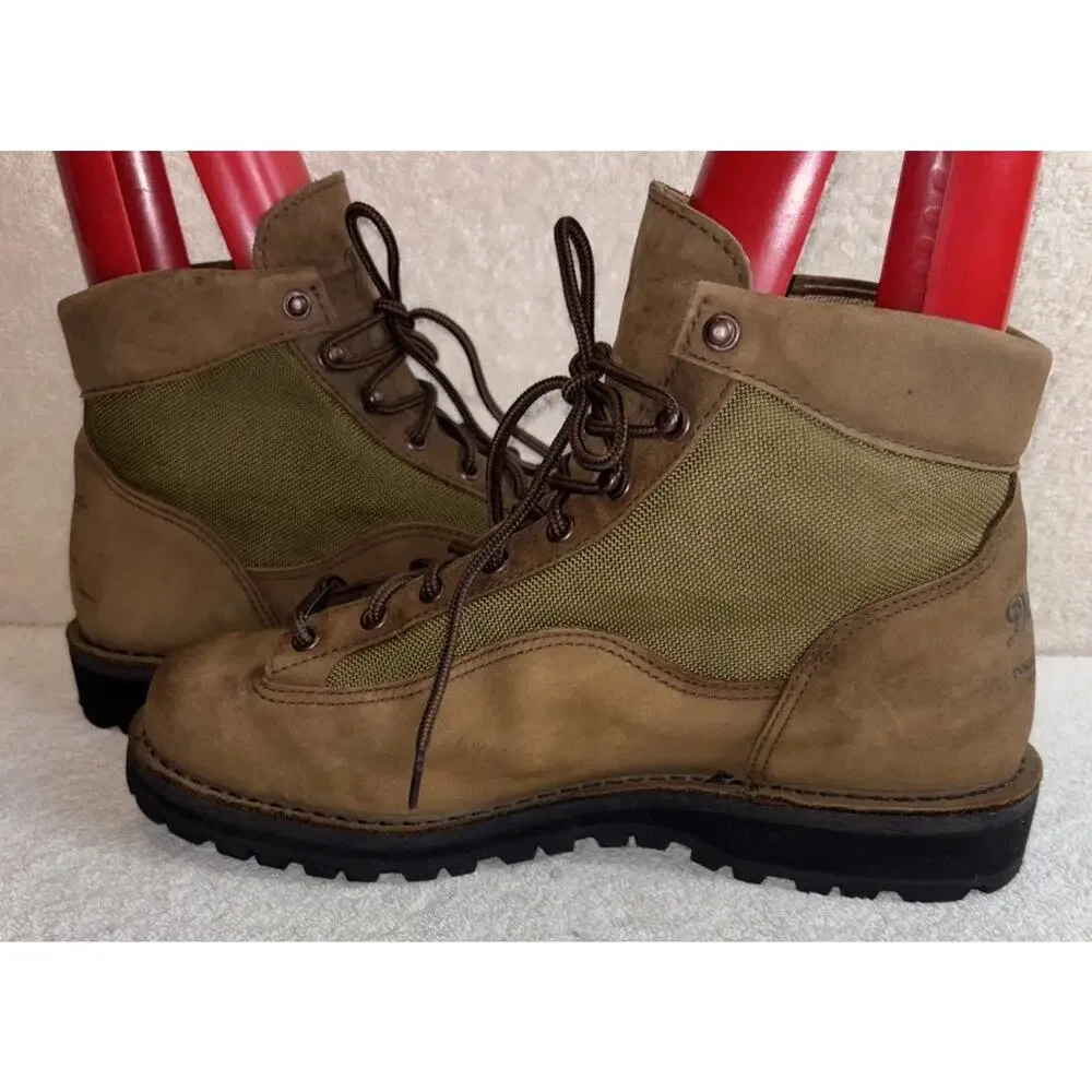 Danner Light II 33000 Men's Leather Gore-Tex Boots, Size 10.5 D USA